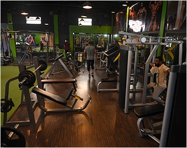 Fitness Zone Fit exterior showcases a modern and inviting gym facility with state-of-the-art equipment.